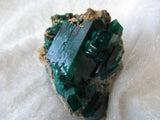 Dioptase with Wulfenite