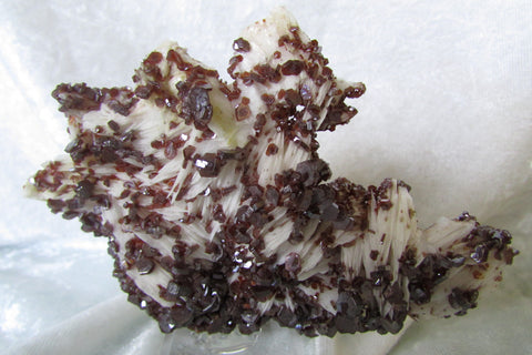 Vanadinite - Bisbeeborn - 1
