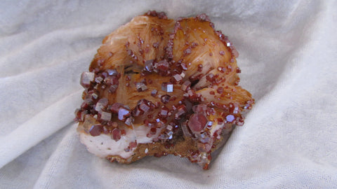 Vanadinite - Bisbeeborn - 1