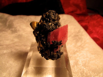 Sweet Home Rhodochrosite - Bisbeeborn - 1